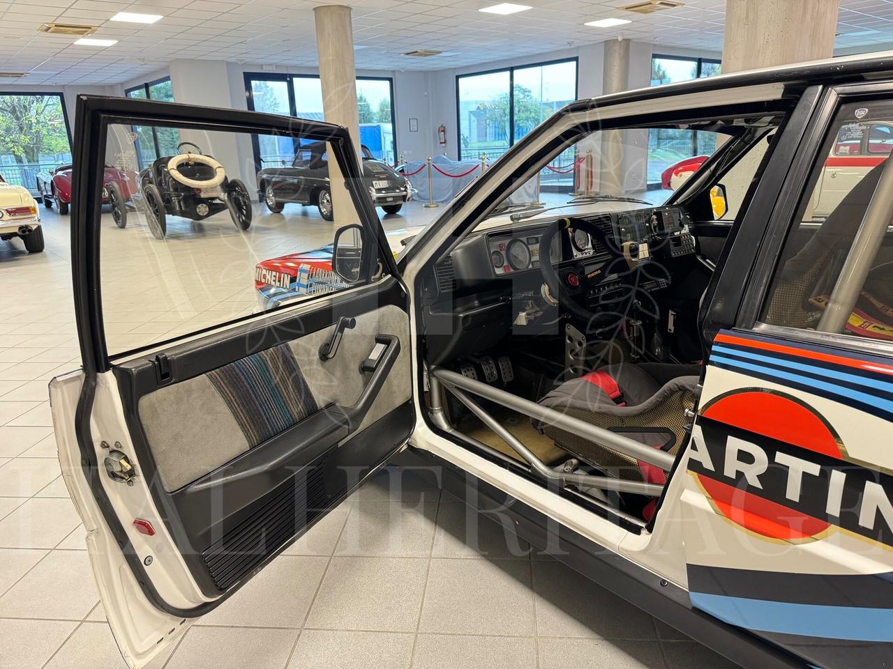 Lancia Delta 16V Gr.A Martini