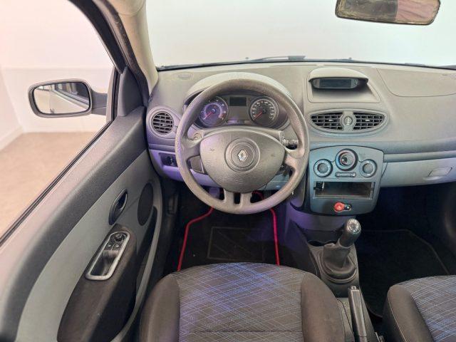 RENAULT Clio 1.2 16V 5 porte Luxe