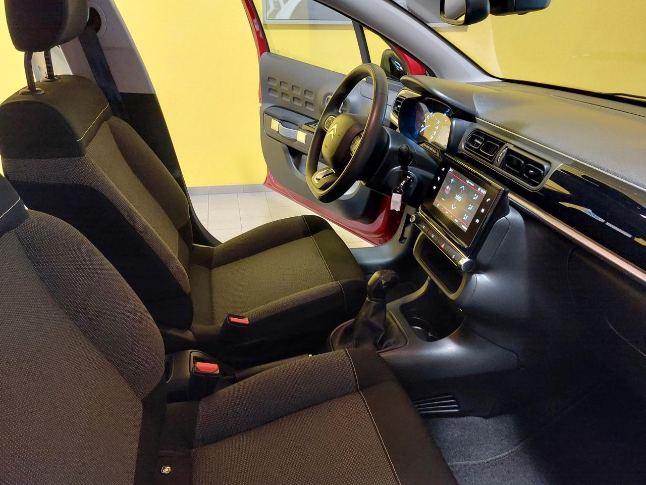Citroen C3 1.2 puretech Shine 82cv