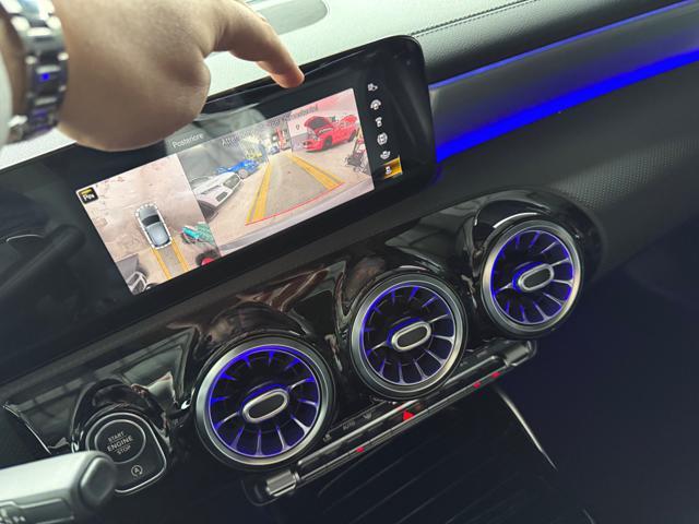 MERCEDES-BENZ A 45 S AMG GRIGIO MAGNO 45 AMG S PERFORMANCE SEDILI GUSCIO
