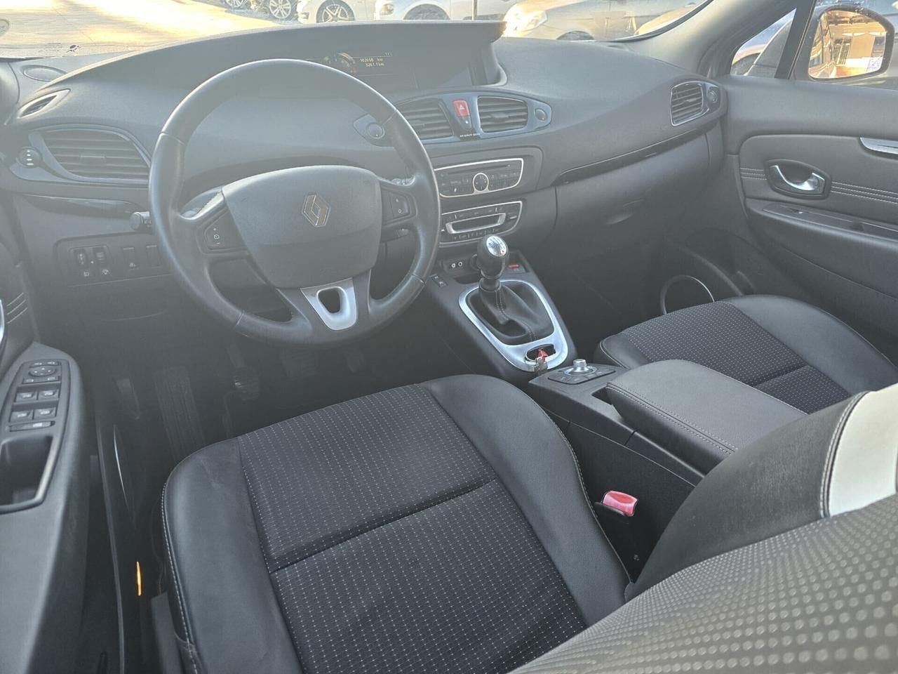 Renault Scenic Grand Scénic 1.5 dCi 110CV Dynamiqu