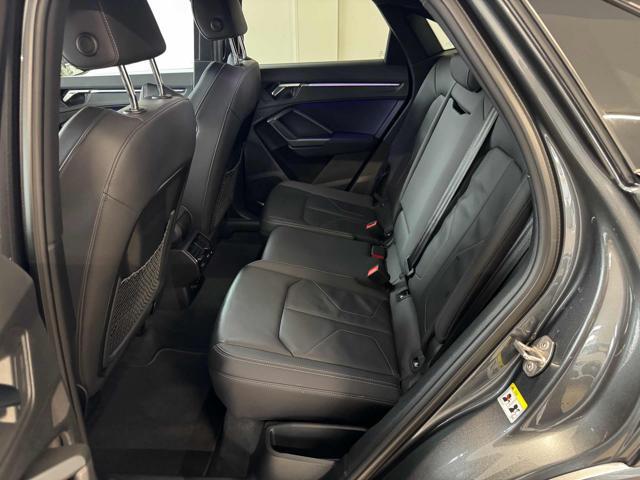 AUDI Q3 SPB 35 TDI S tronic S line edition