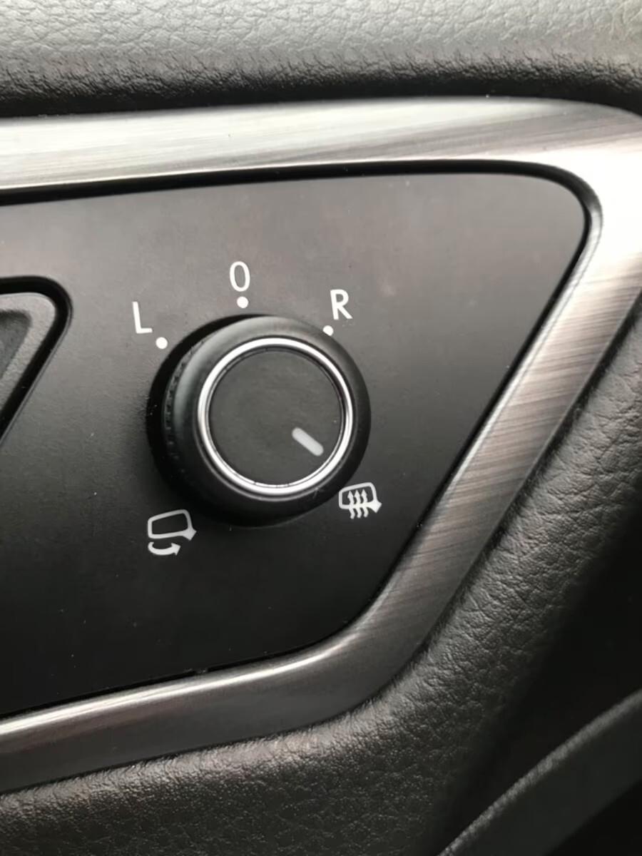 Volkswagen Golf 1.6 TDI 115 CV 5p. Highline BlueMotion Technology