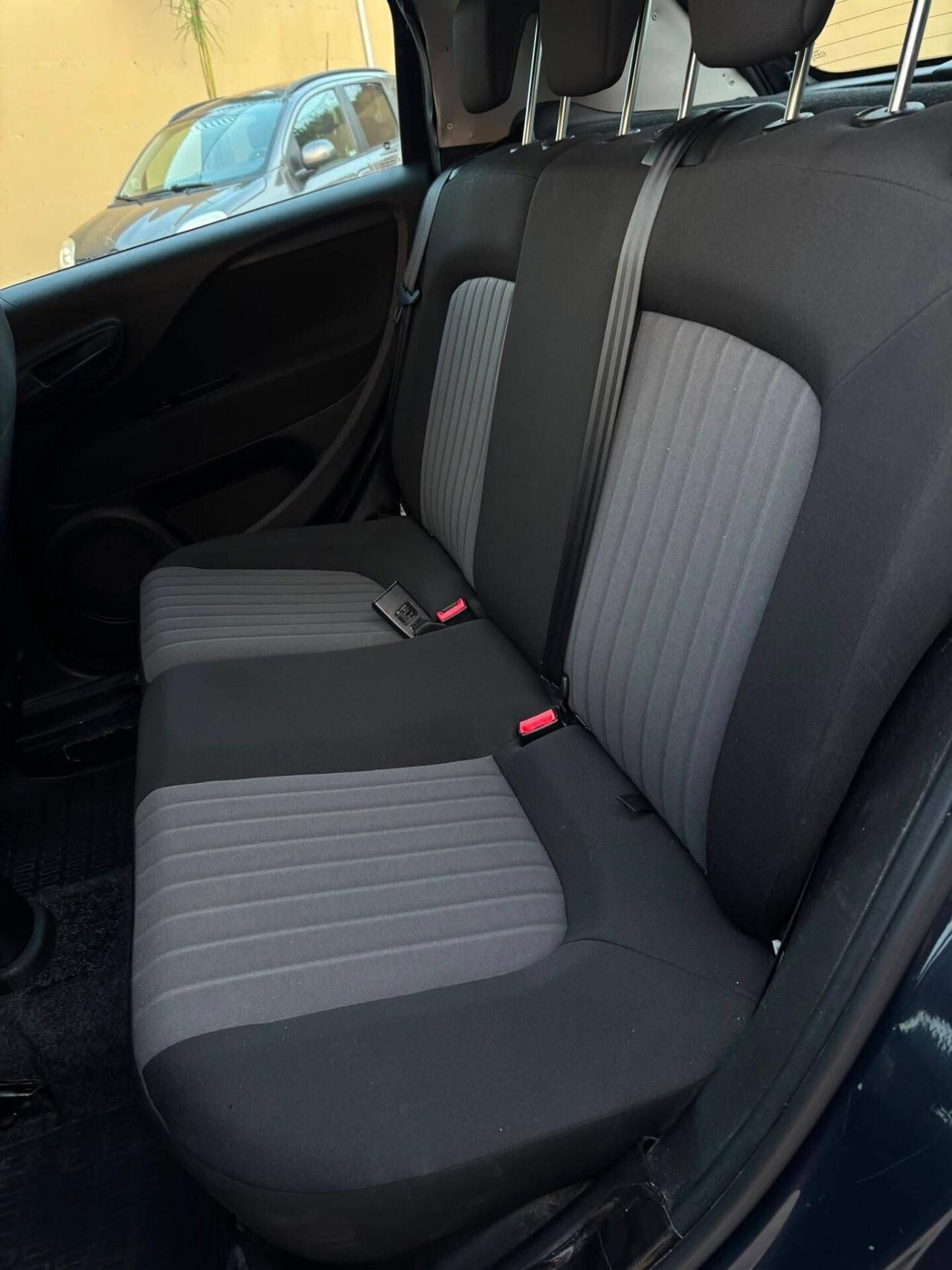 Fiat Punto 1.3 MJT II S&S 95 CV 5 porte lounge !'!'!