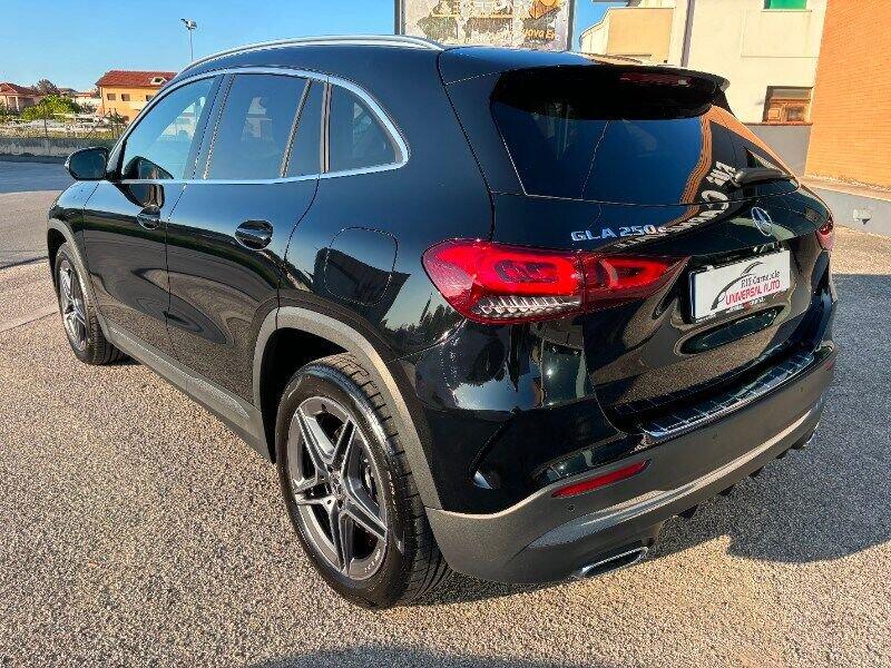 Mercedes-Benz GLA GLA 250 e hybrid EQ Premium