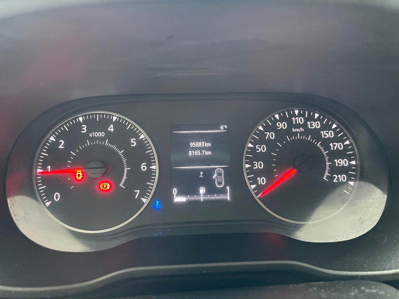 Dacia Duster 1.6 SCe 4x2 Prestige