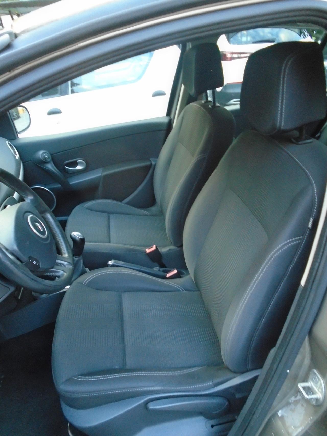 Renault Clio 1.2 16v Dynamique 5p