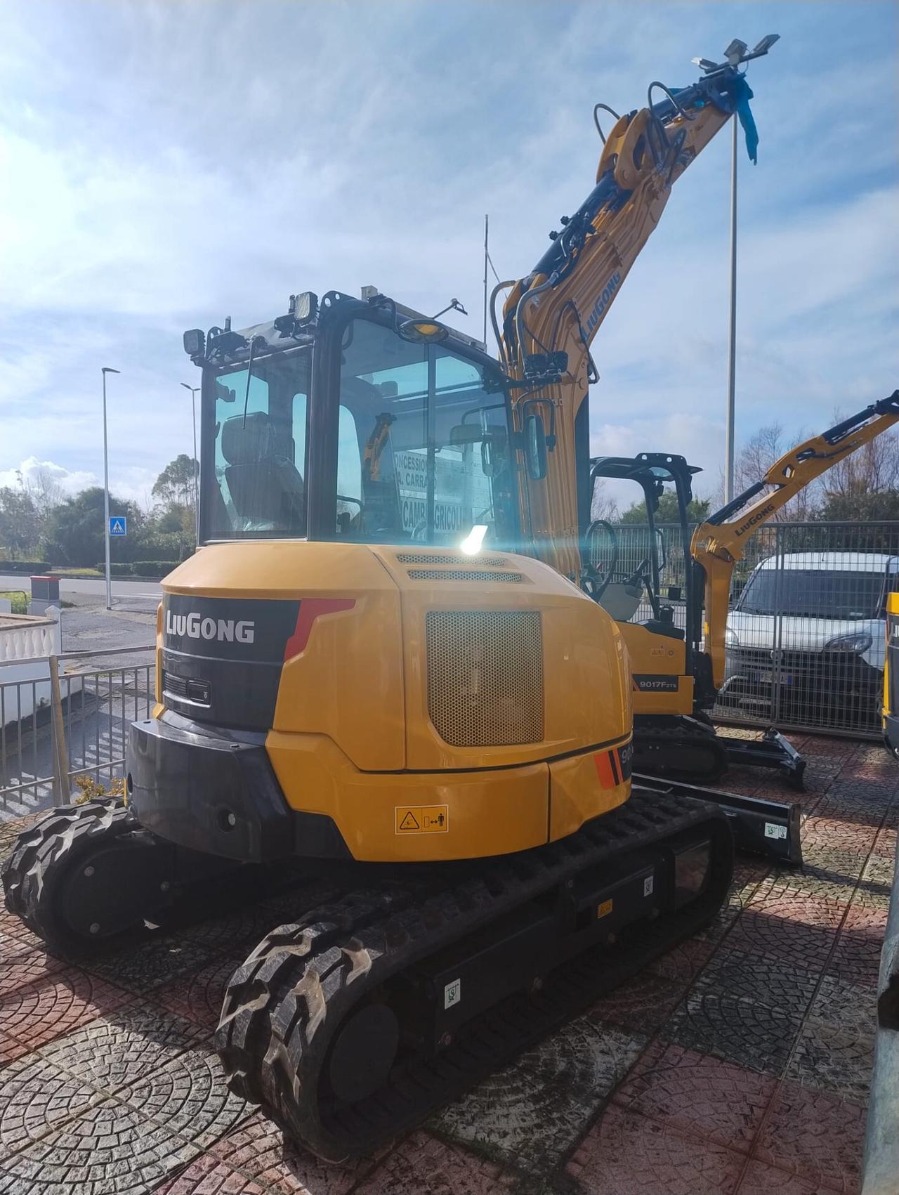 Escavatore Nuovo LiuGong 9051F (51 Quintali)