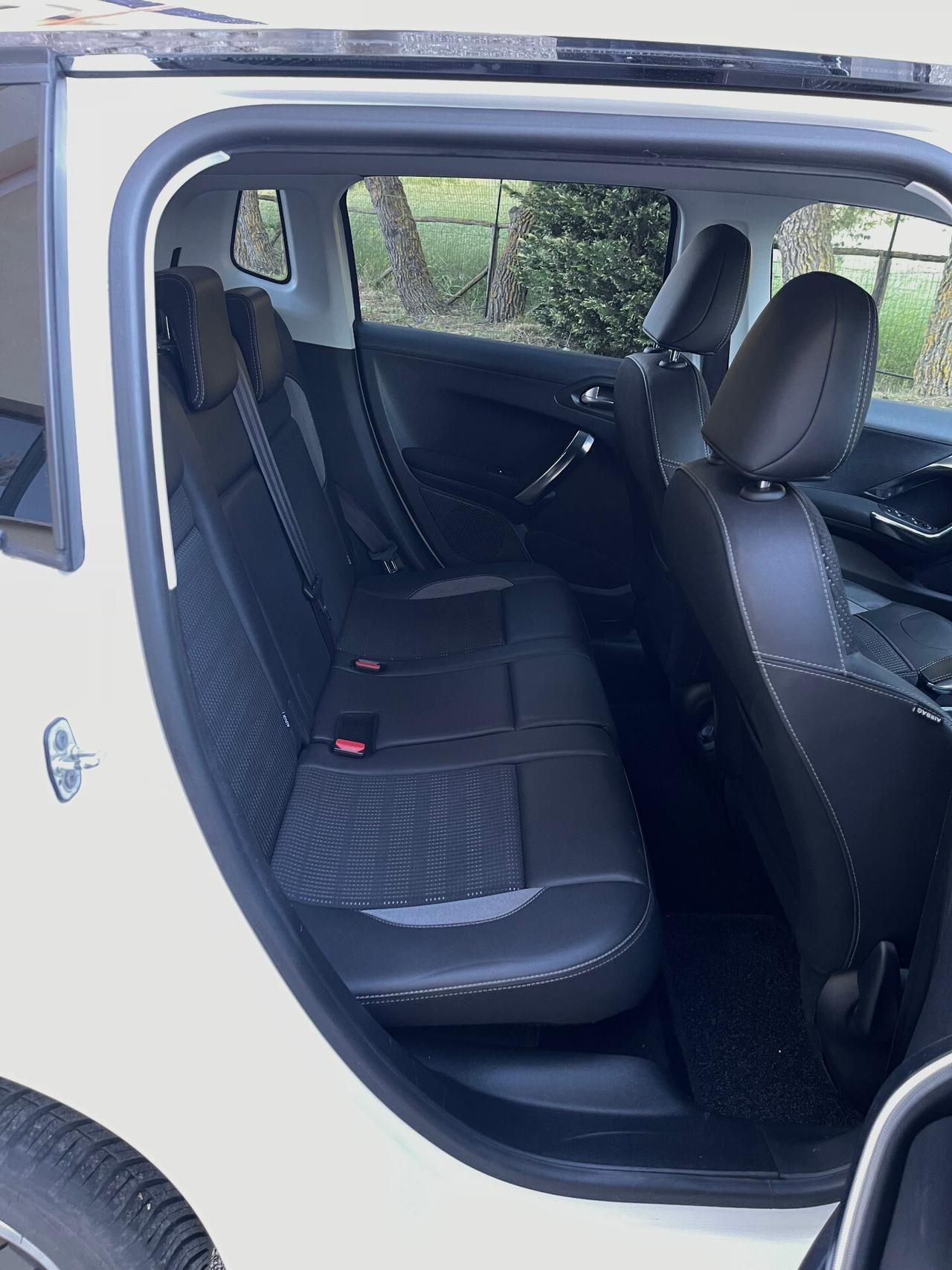 Peugeot 2008 1.6 BLUEHDI ALLURE S&S CON SISTEMA START&STOP