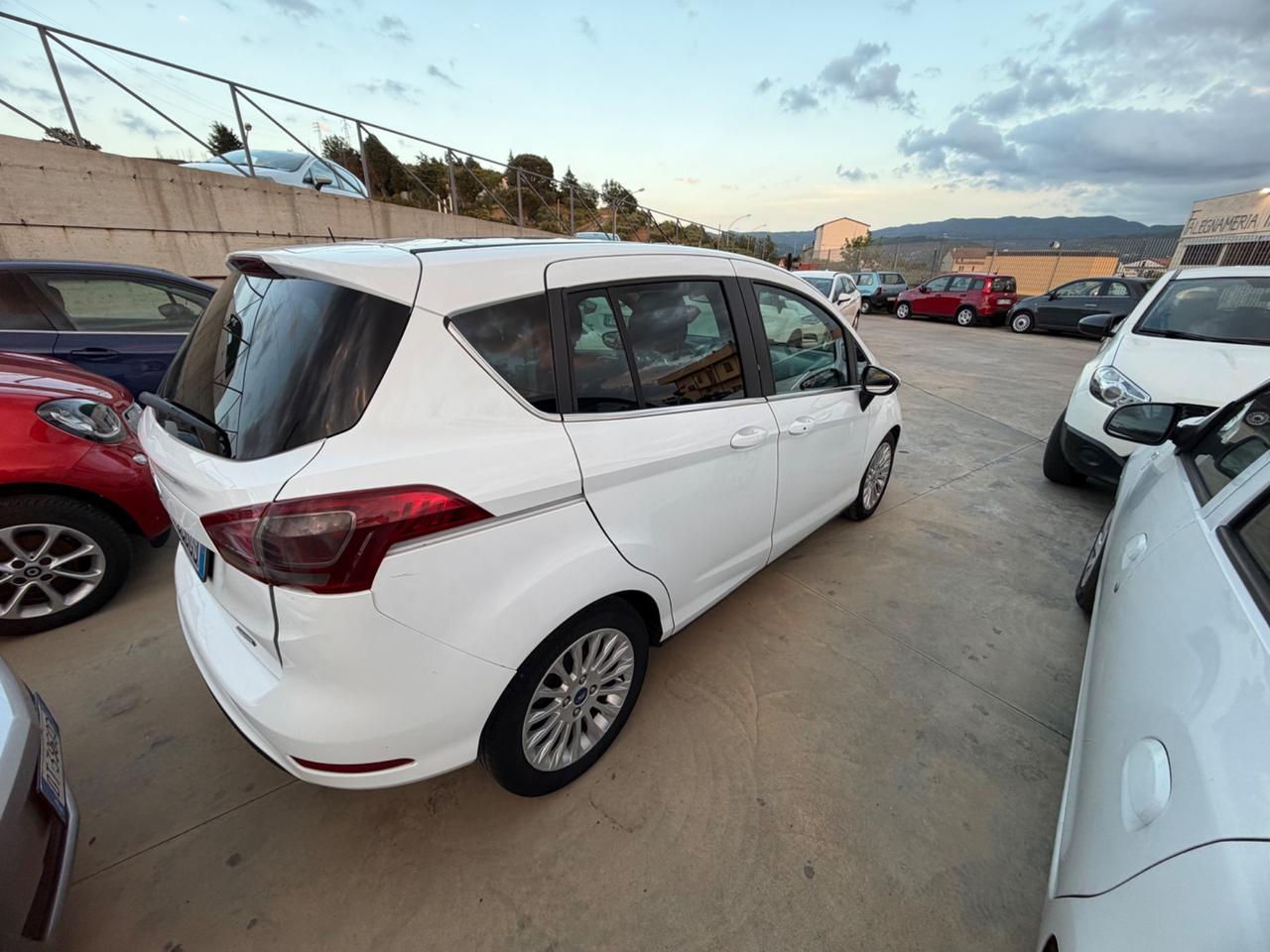Ford B-Max 1.6 TDCi 95 CV Individual