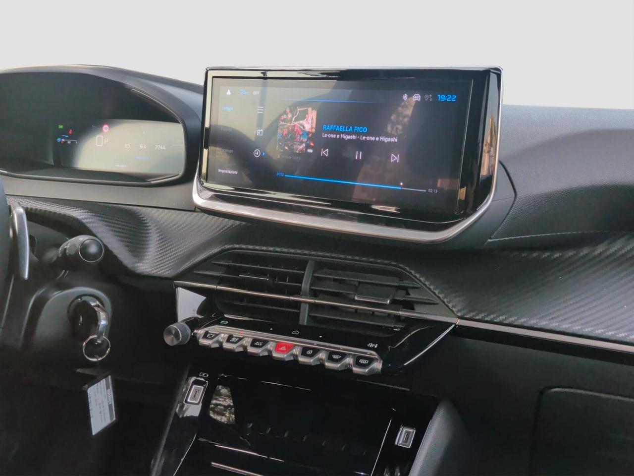 Peugeot 2008 Hybrid 145 e-DCS6 Allure 2025