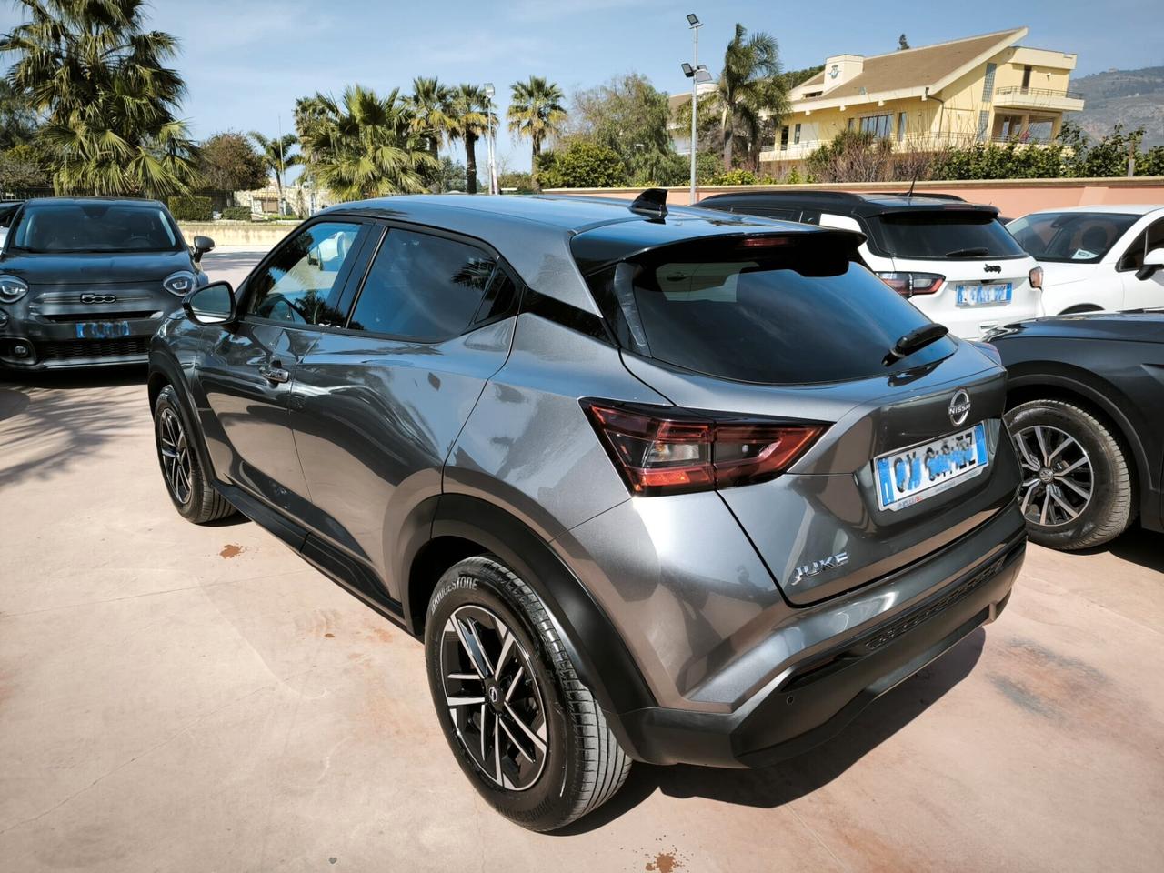 Nissan Juke 1.0 DIG-T 114 CV N-Connecta