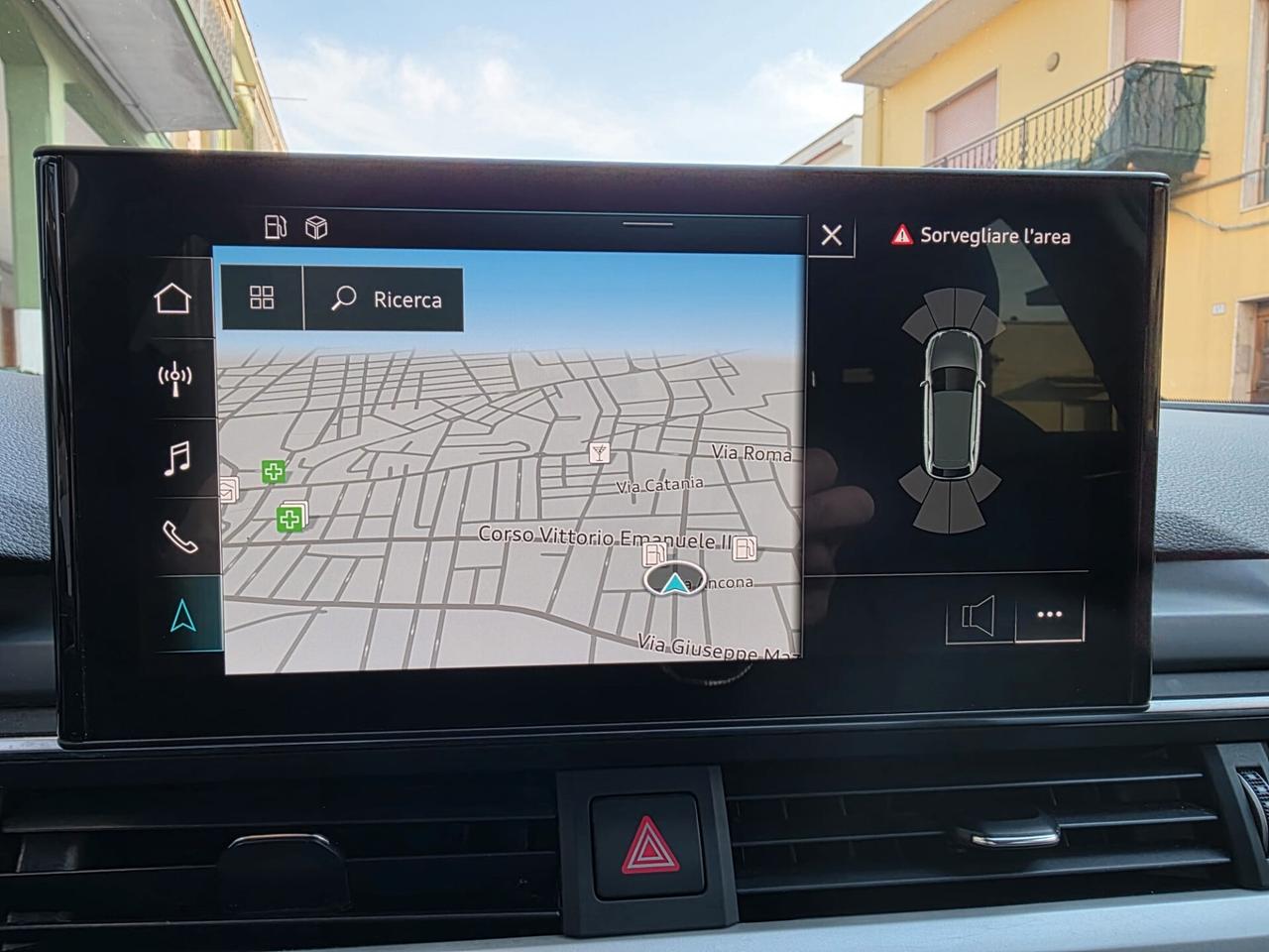 Audi A4 Avant 30 TDI/136 CV S tronic Business+Cerchi 18+Fari Led..