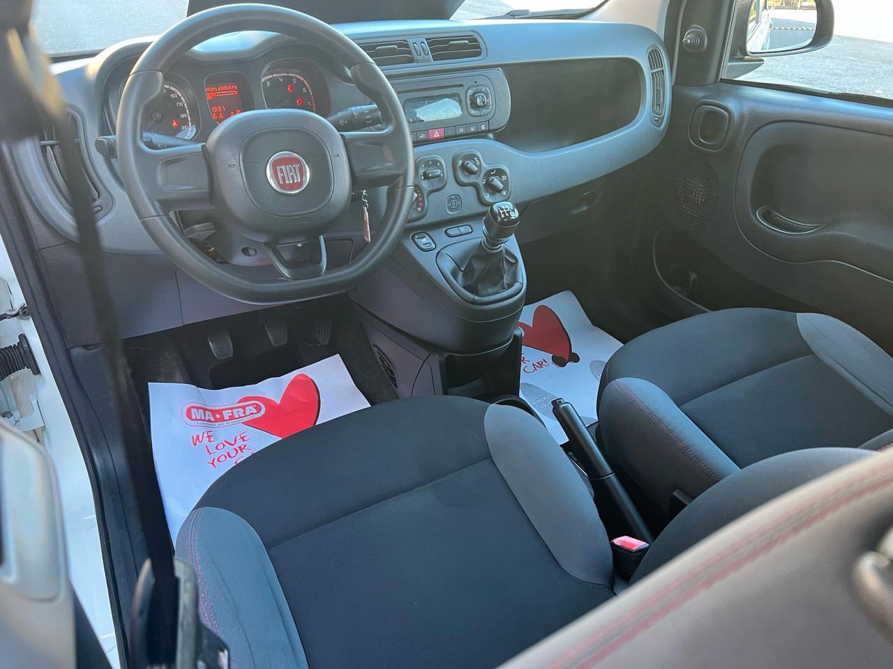 Fiat Panda 1.2 69 CV AUTORADIO ARIA CONDIZIONATA