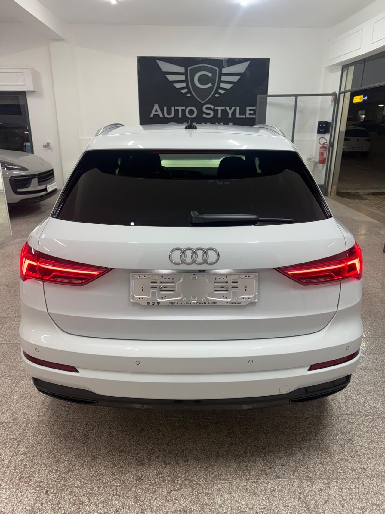 Audi Q3 2.0 TDI 150 CV Sport