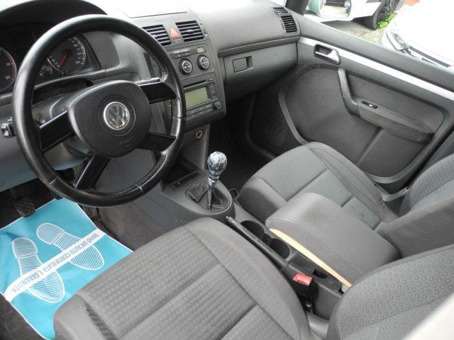 VOLKSWAGEN Touran 1.9 TDI 105cv -AUTOCARRO 5 POSTI- OK NEOPATENTATI