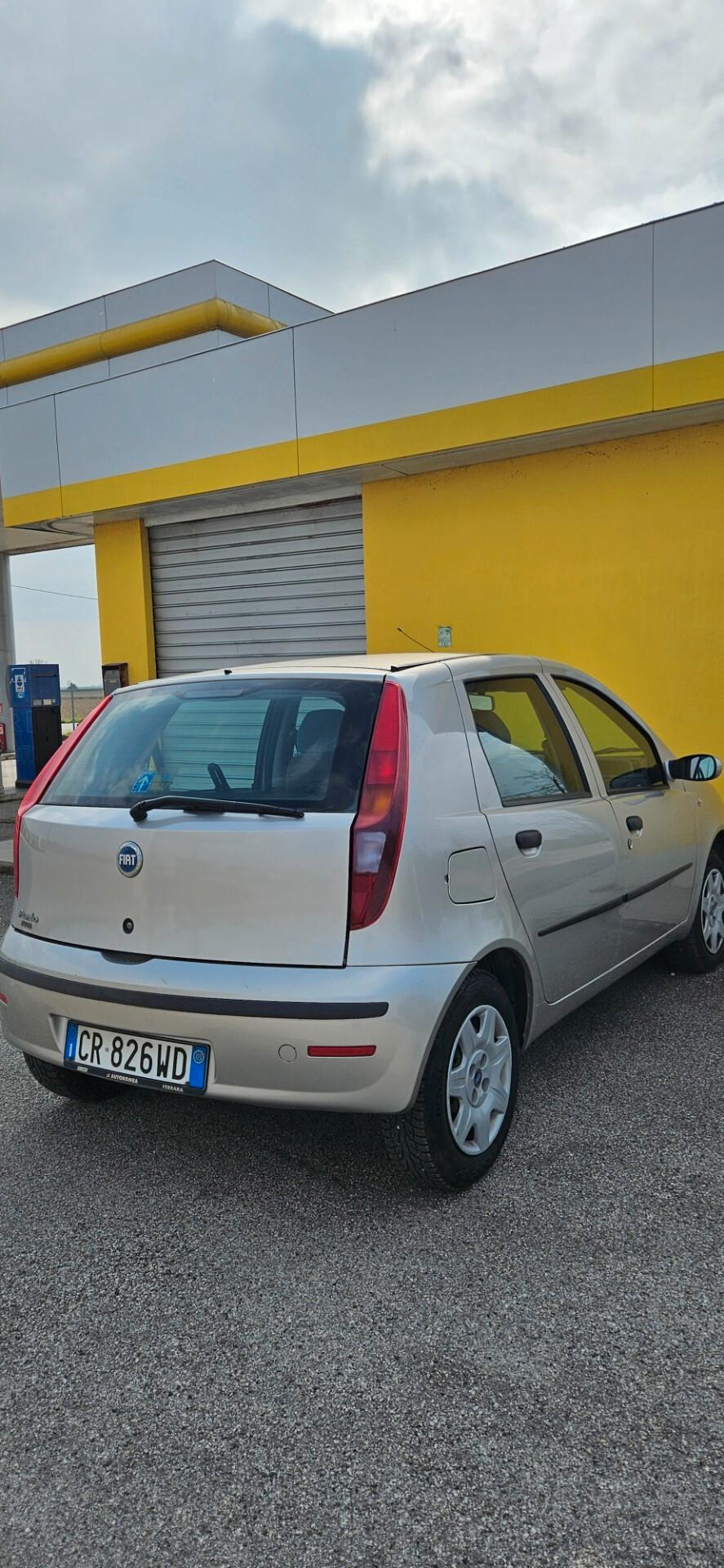 Fiat Punto 1.2i cat 5 porte EL