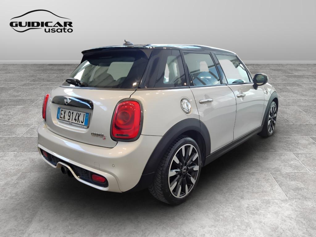 MINI Mini IV F55-F56 2014 - Mini 2.0 Cooper S 5p auto