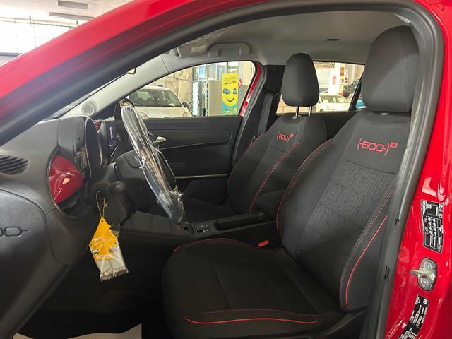 FIAT 600e Red