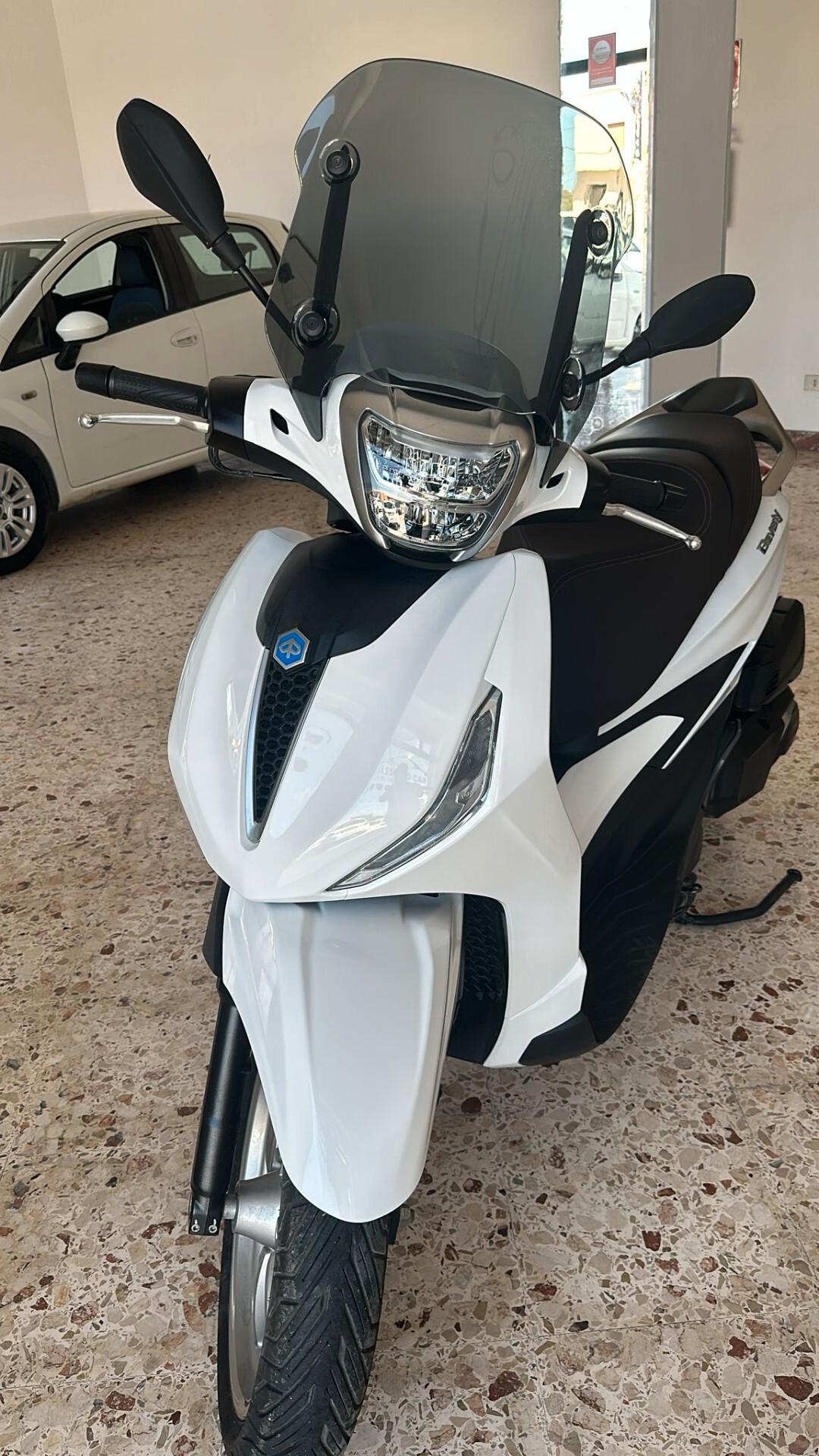 Piaggio Beverly 400 beverly 400 hpe