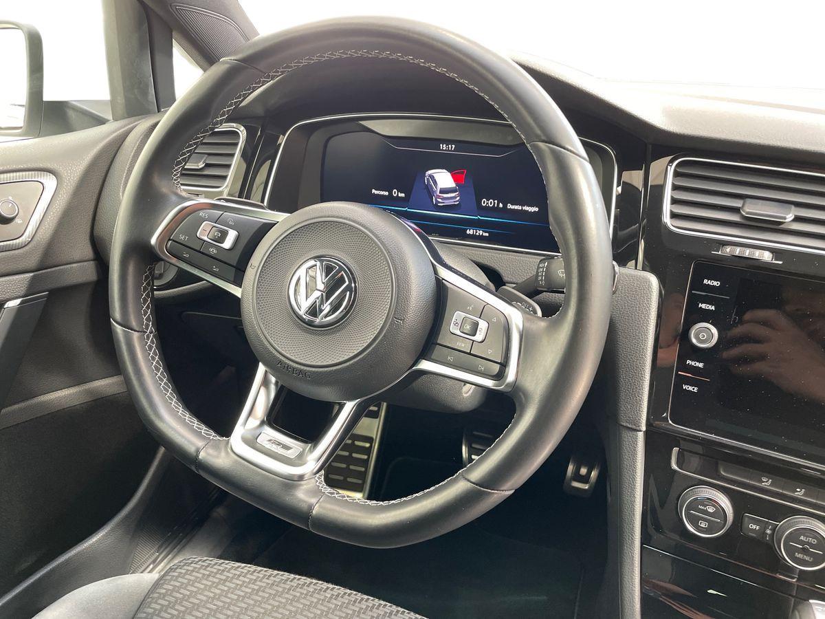 VOLKSWAGEN Golf VII 2017 5p - Golf 5p 1.5 tsi Sport 150cv dsg