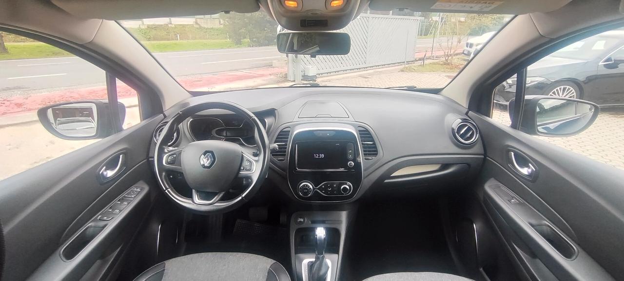 Renault Captur dCi 8V 90 CV EDC Sport Edition