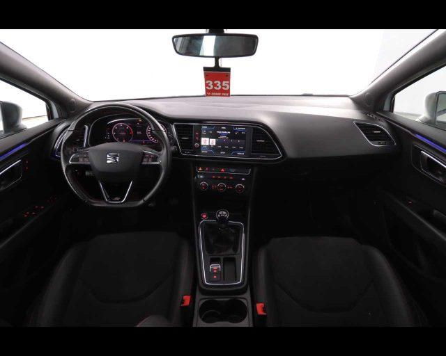 SEAT Leon 2.0 TDI 150 CV 5p. Black Edition