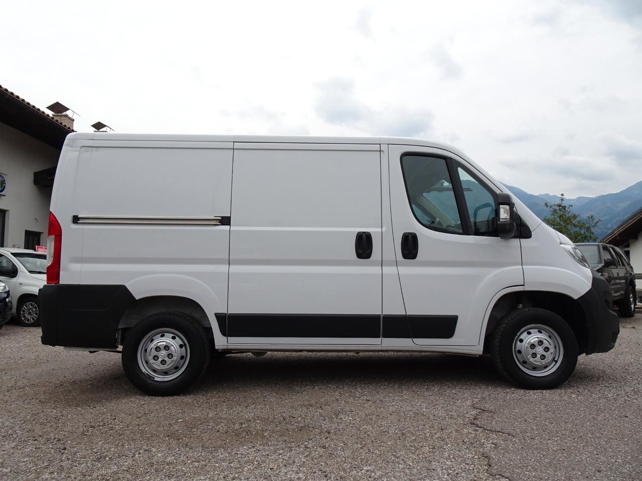 Citroen Jumper 28 BlueHDi 120 S&S PC-TN Furgone