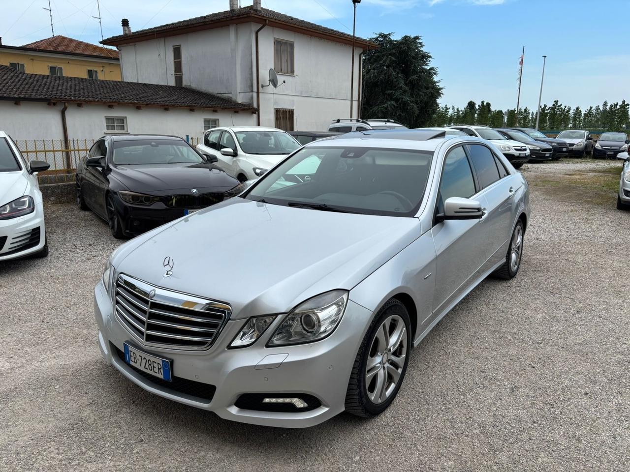 Mercedes-benz E 220 CDI BlueEFFICIENCY Avantgarde AMG