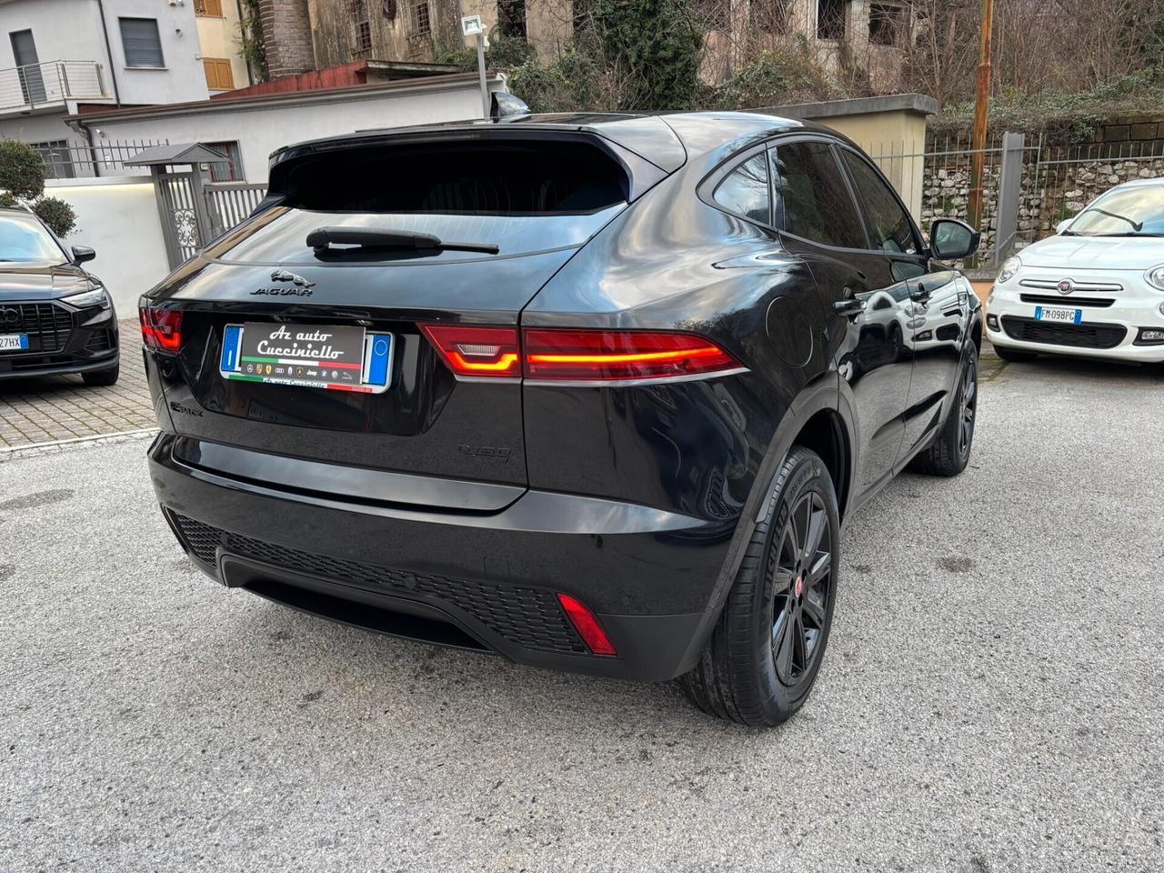 Jaguar E-Pace 2.0D 150 CV AWD R-Dynamic TOTAL BLACK