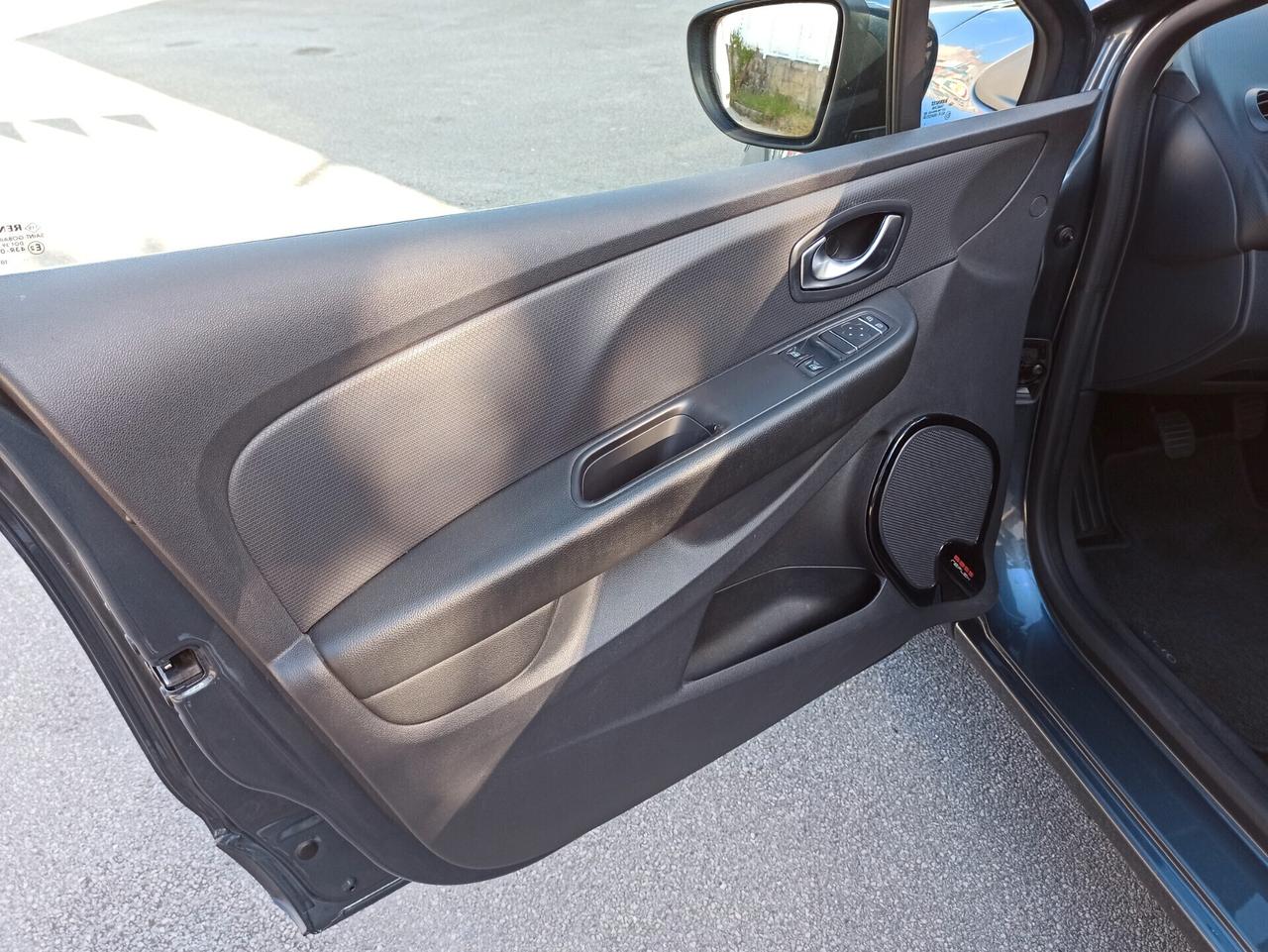 Renault Clio dCi 8V 75 CV Start&Stop 5 porte Energy Zen