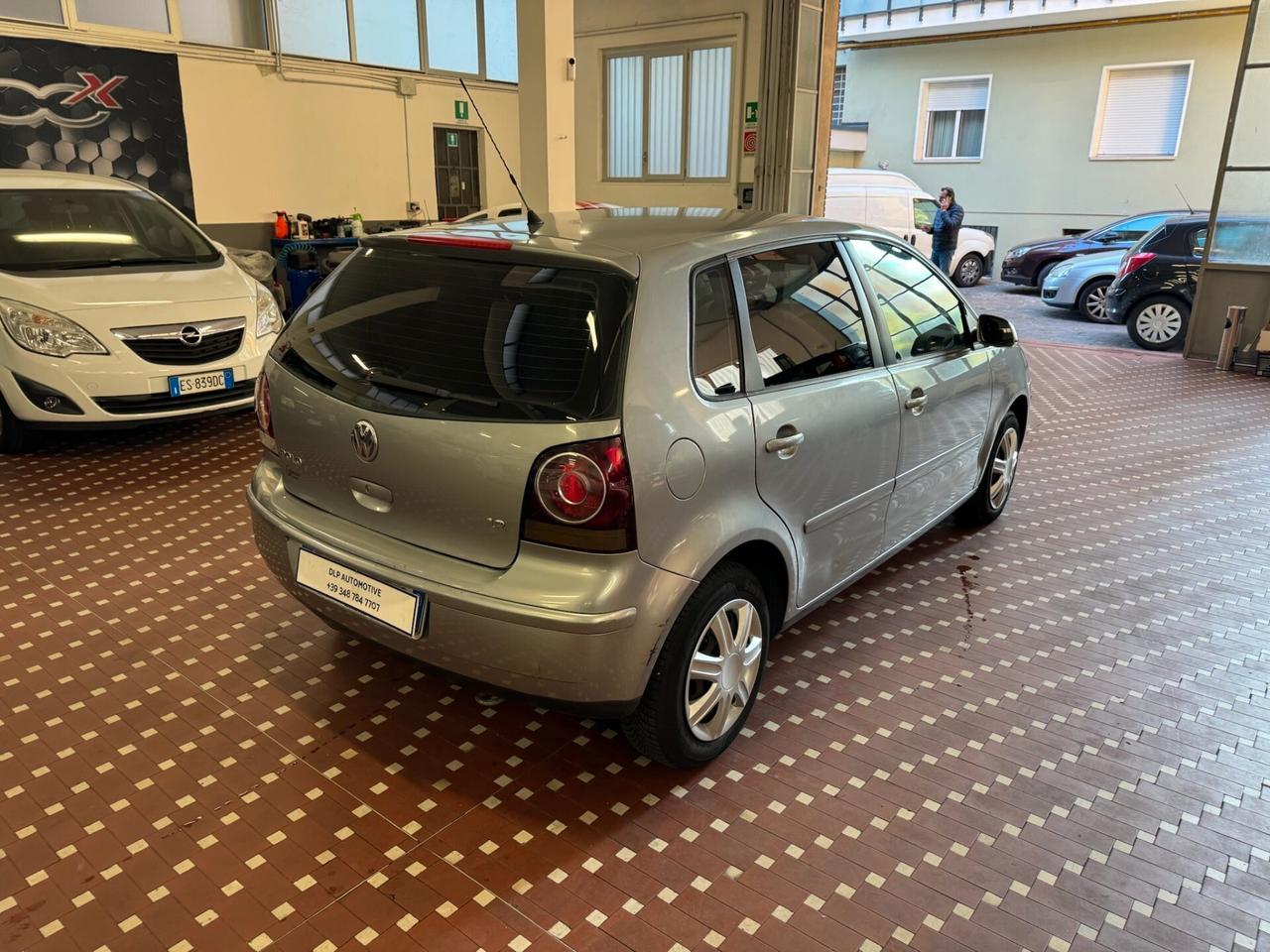 Volkswagen Polo 1.2/64CV 12V 5p. Comfortline - NEOPATENTATI