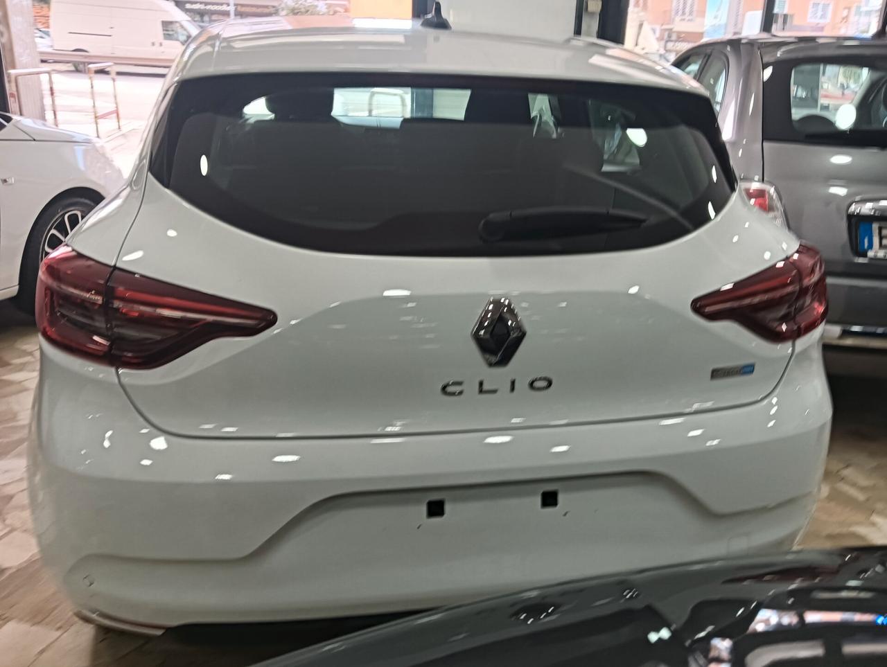 Renault Clio Full Hybrid E-Tech 140 CV 5 porte Zen AUTOMATICA