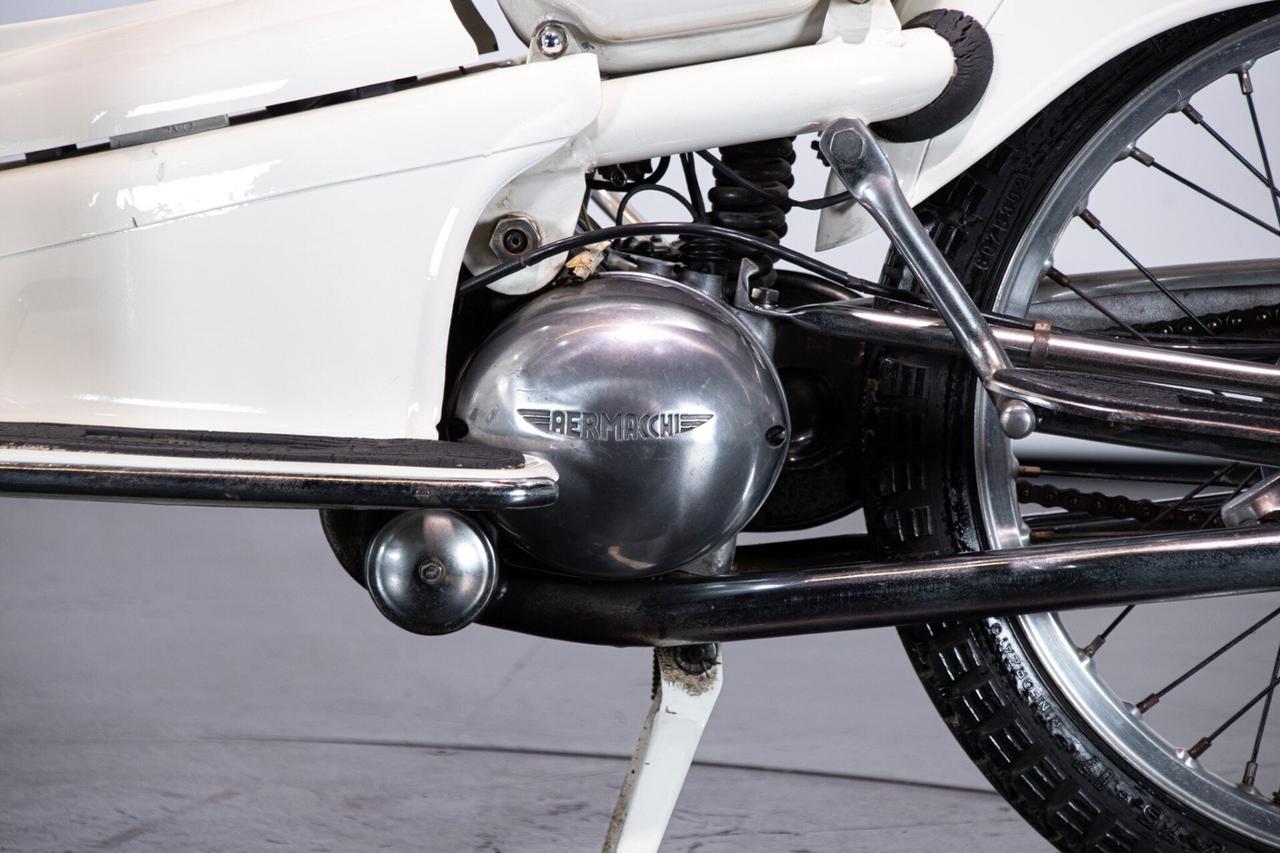 Aermacchi Zeffiro 125