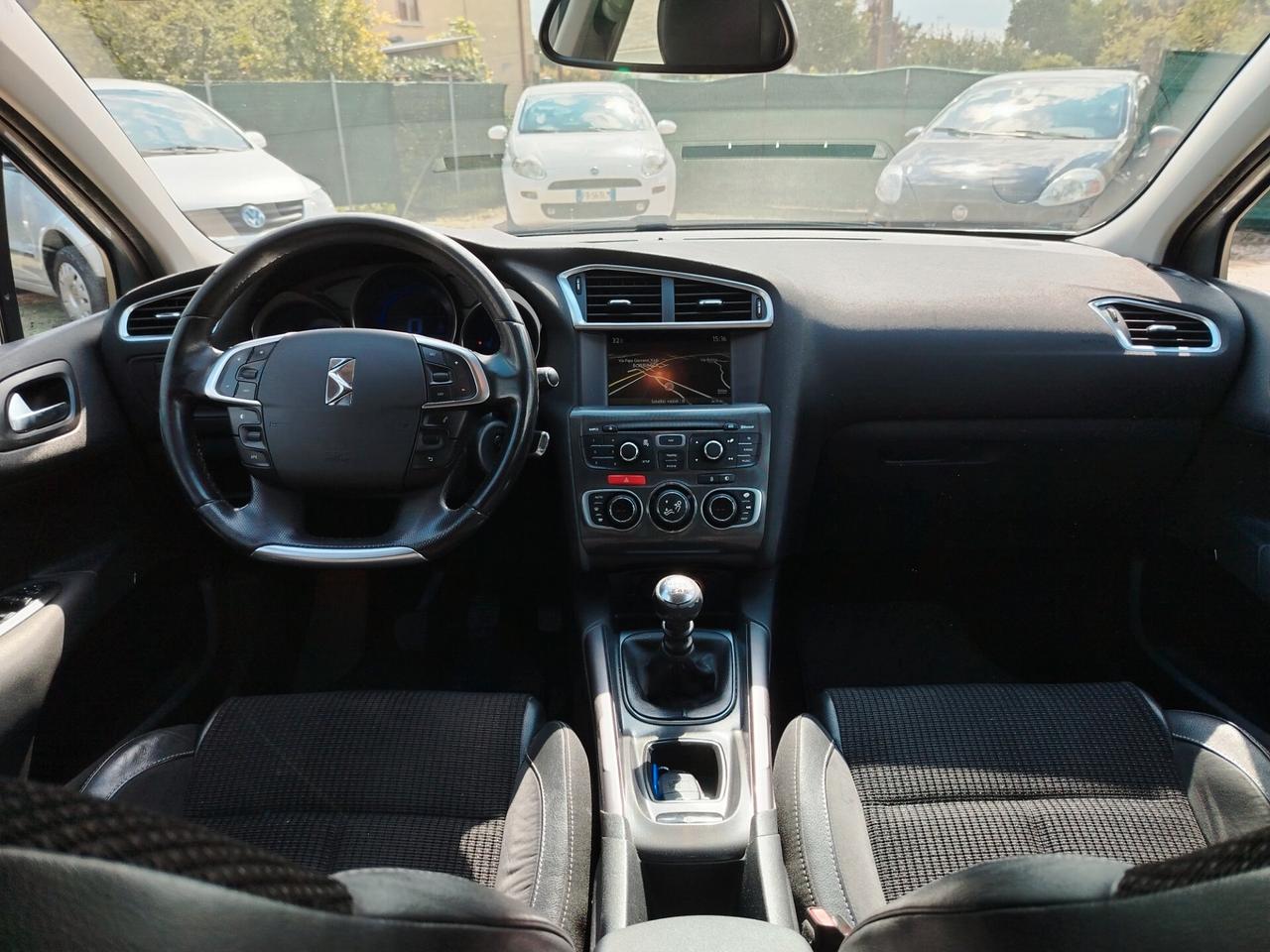 Citroen C4 1.6 e-HDi 115 airdream Exclusive
