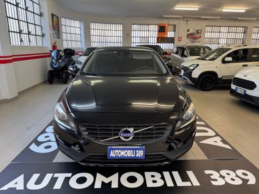 Volvo V60 D2 Geartronic Momentum