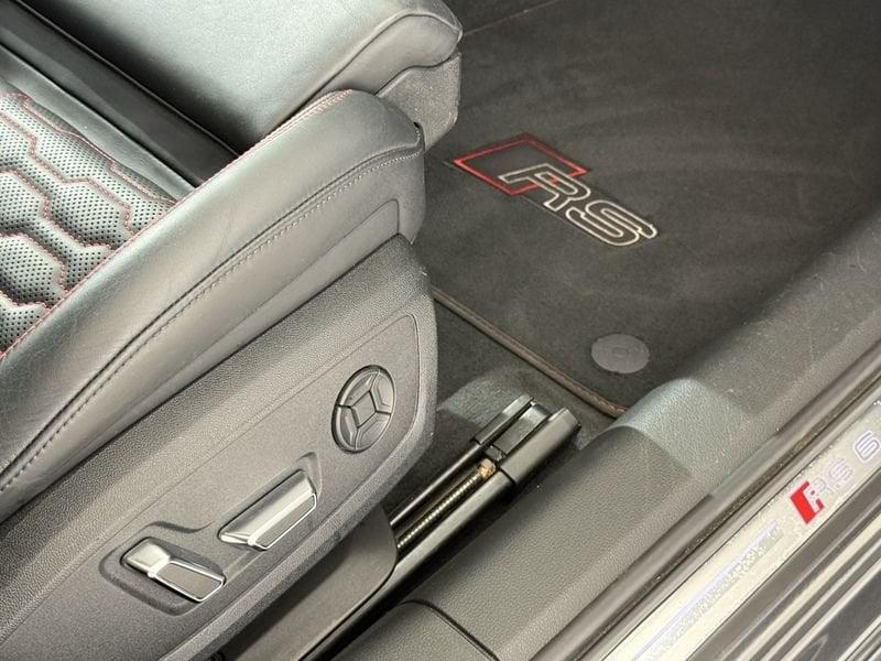 Audi RS6 4.0 quattro tiptronic