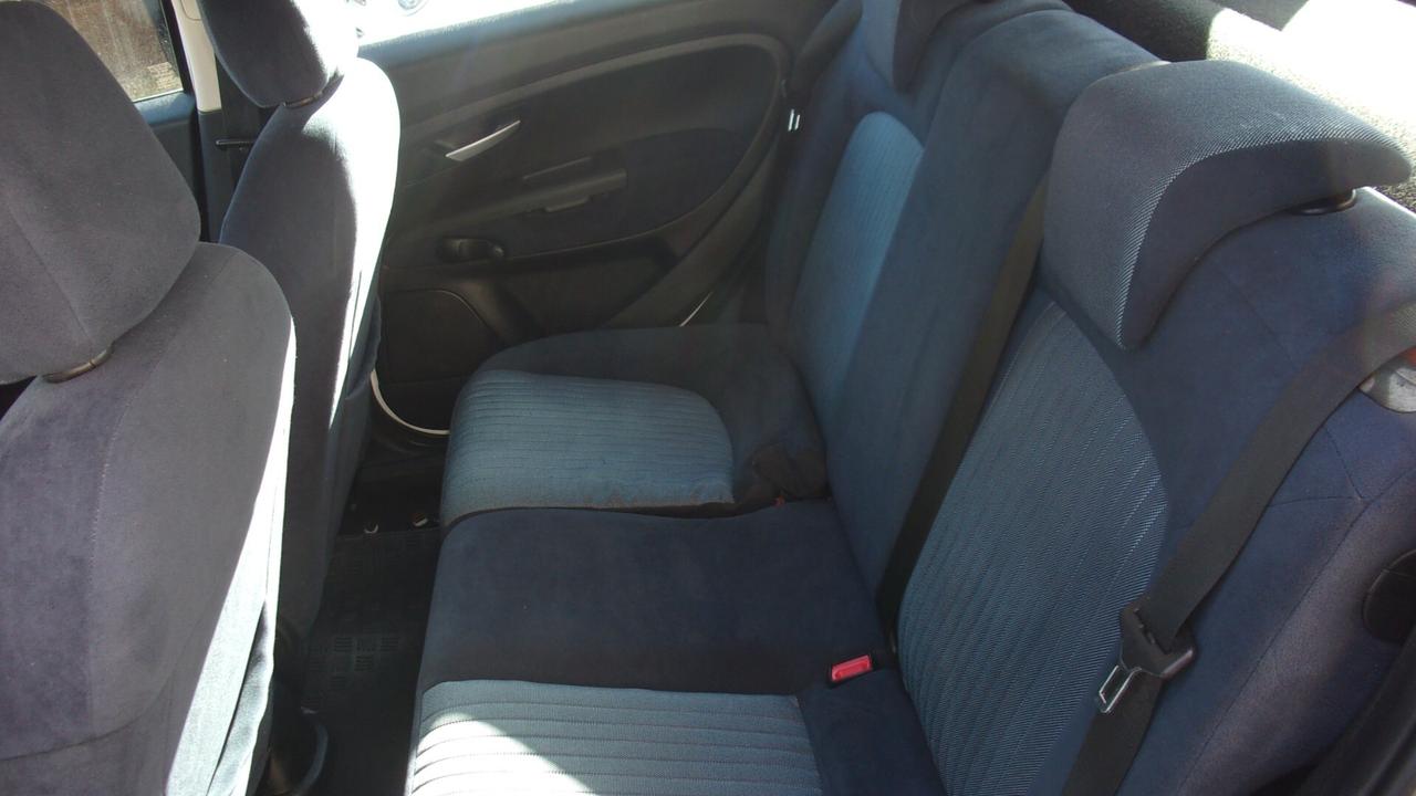 Fiat Grande Punto 1.3 MJT 90 CV 5 porte Emotion