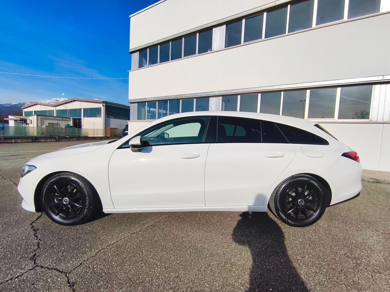 MERCEDES CLA S.Brake (X118) CLA 200 d Automati...