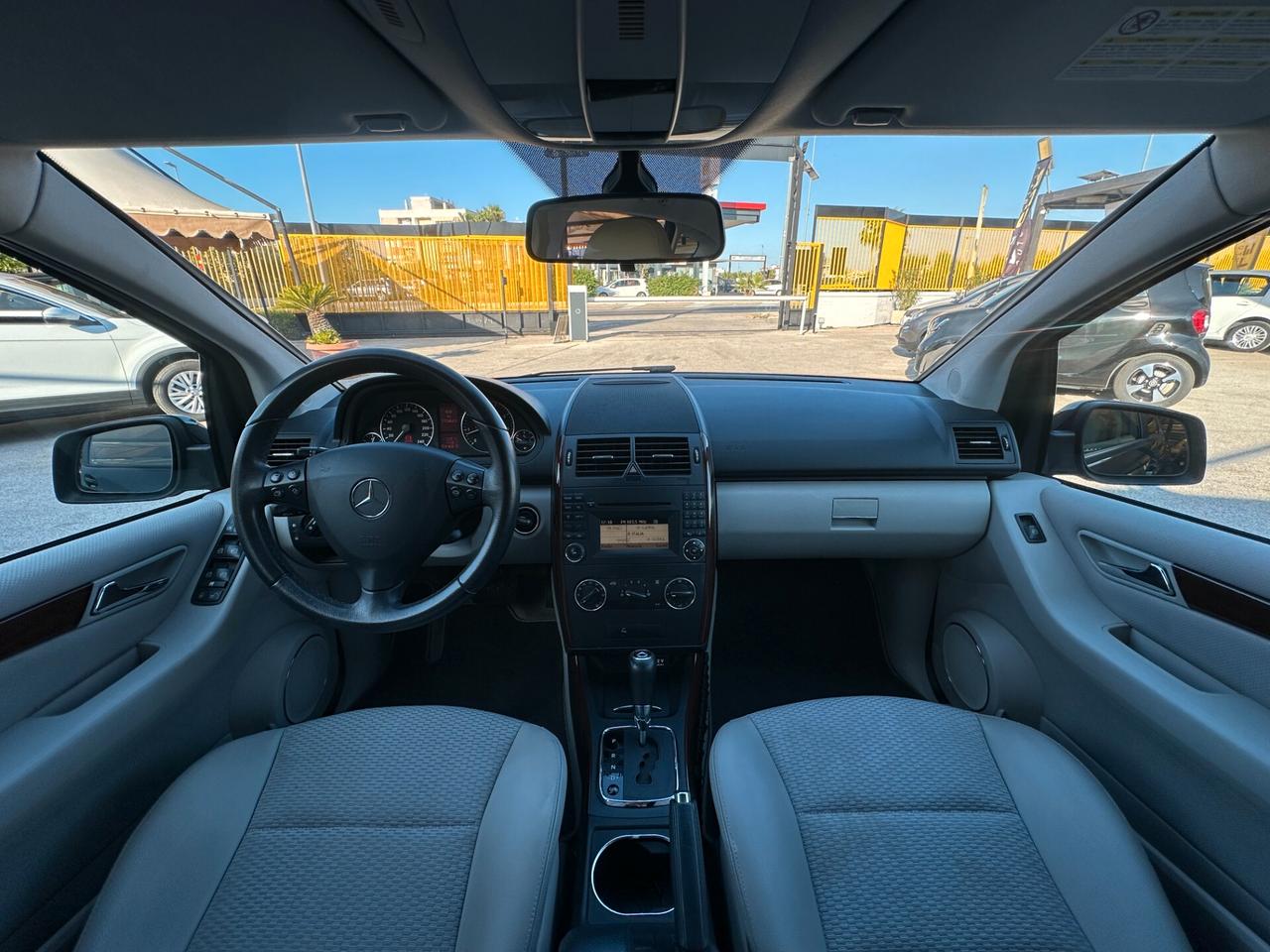 MERCEDES-BENZ A 170 Elegance aut.