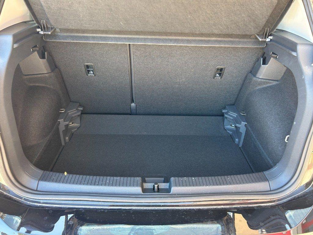 Volkswagen T-Cross 1.0 TSI GOAL