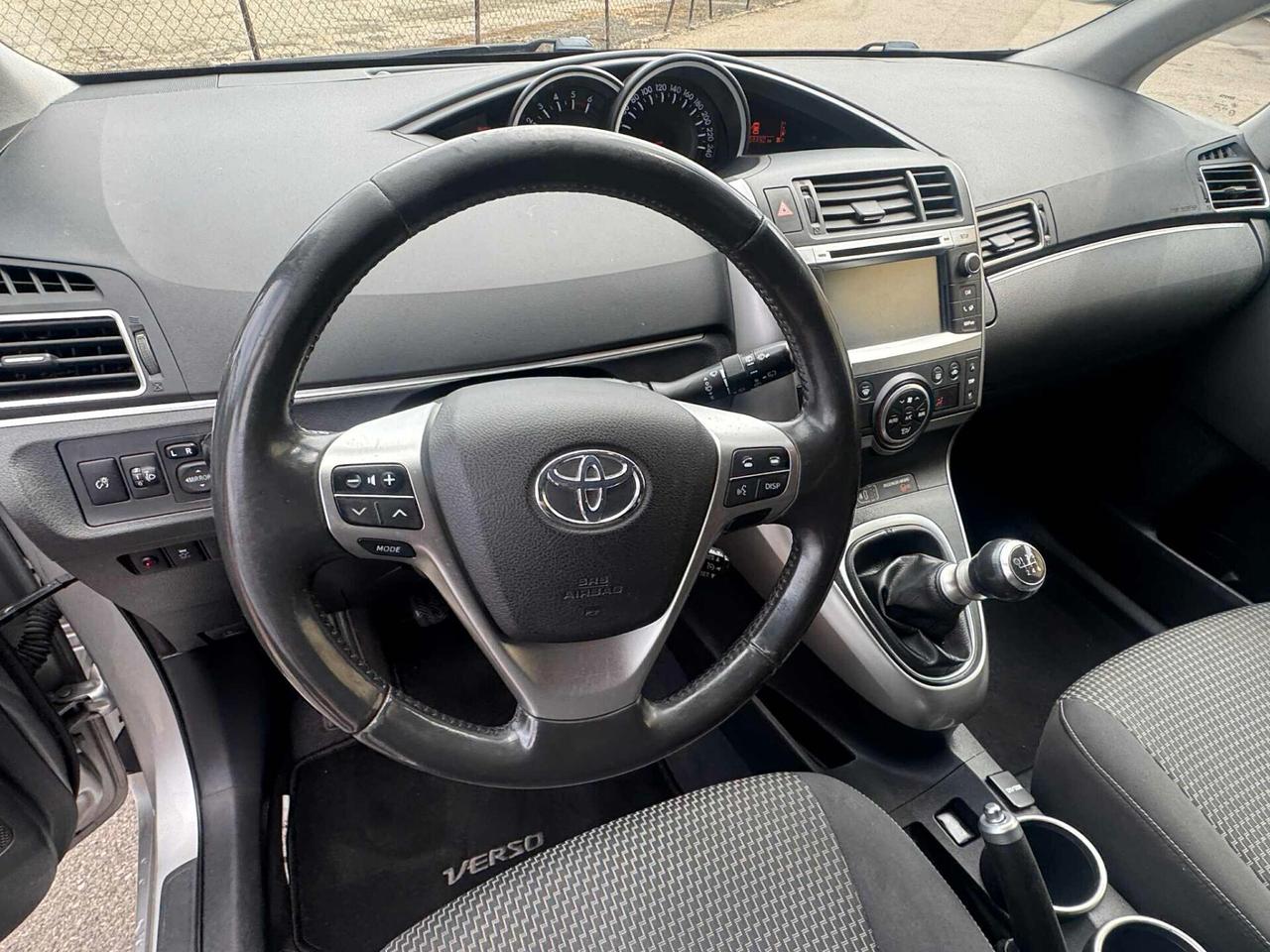 Toyota Verso 1.6 Diesel 7 POSTI Anno 2015