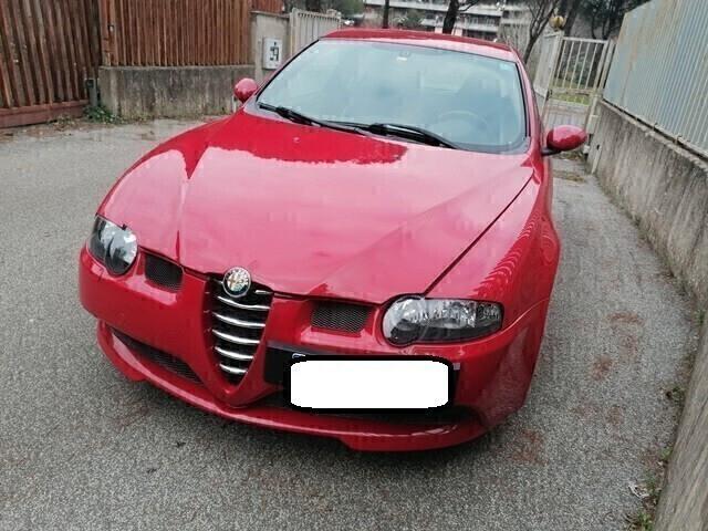 Alfa Romeo 147 3.2i V6 24V cat 3 porte GTA