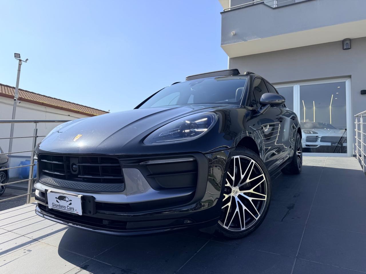 Porsche Macan 2.0 T 265cv open edition con approved
