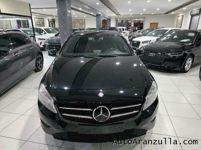MERCEDES-BENZ A 200 CDI Sport Navi