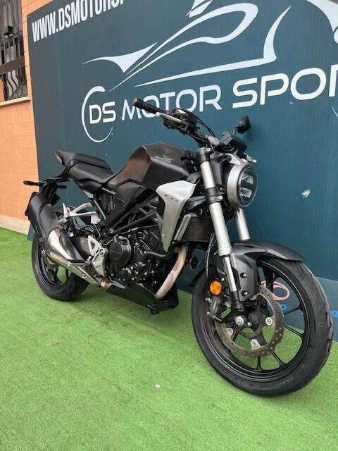 Honda CB 300 F GARANZIA PERMUTE