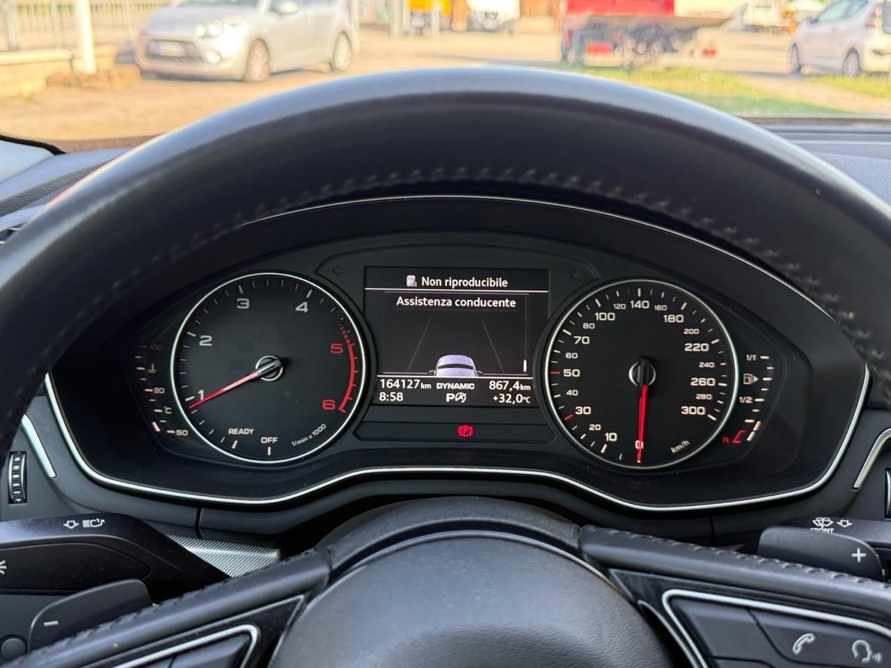 Audi A4 Avant 2.0 TDI 190 CV quattro S-LINE