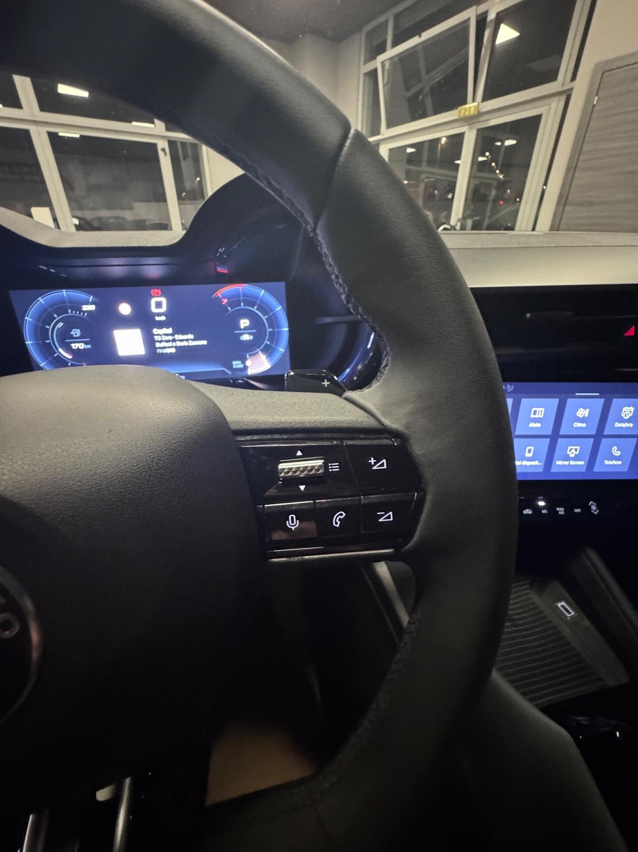 ALFA ROMEO JUNIOR HYBRID DCT SPECIALE