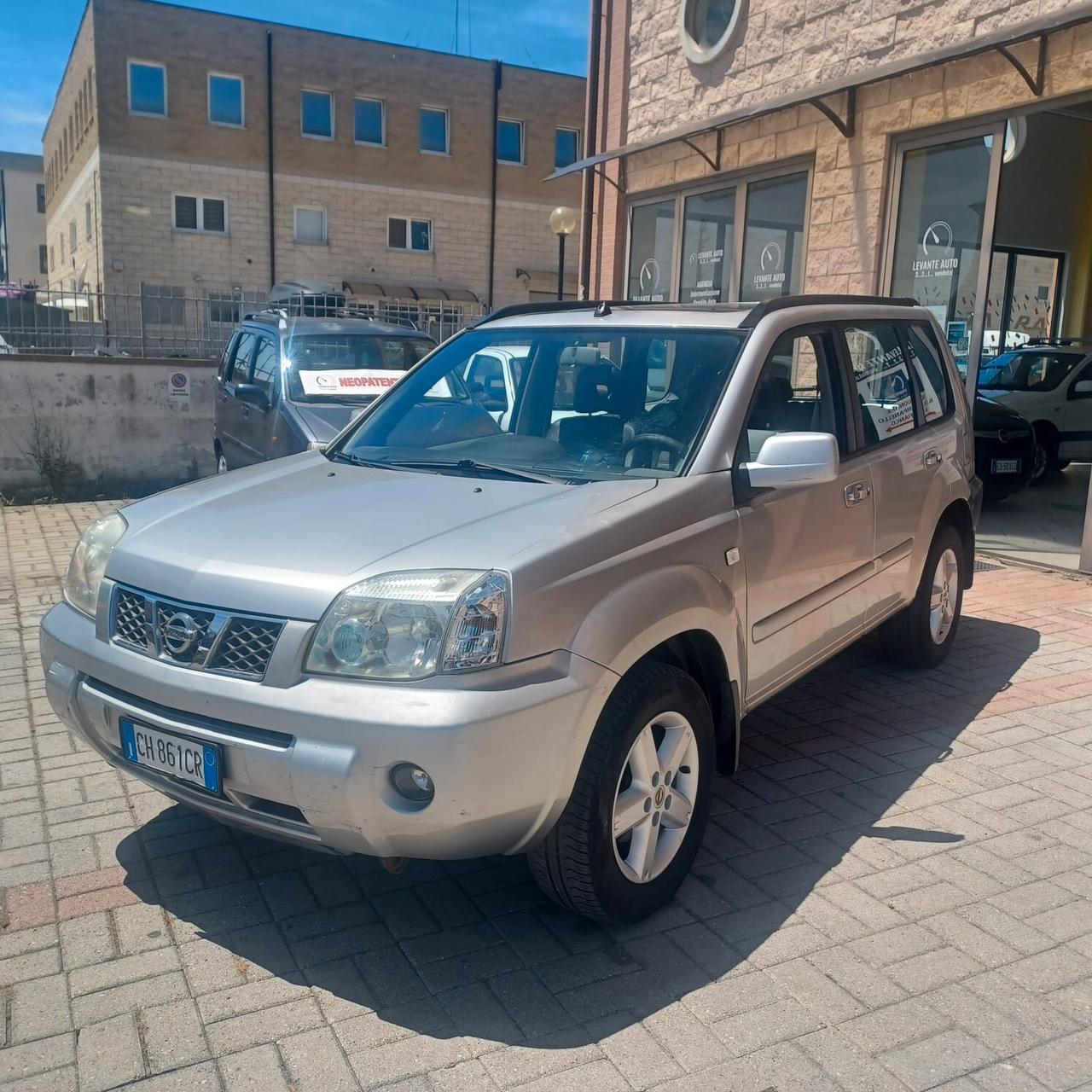 4X4 TETTO PANORAMICO X-TRAIL 2.0 BUONE CONDIZIONI