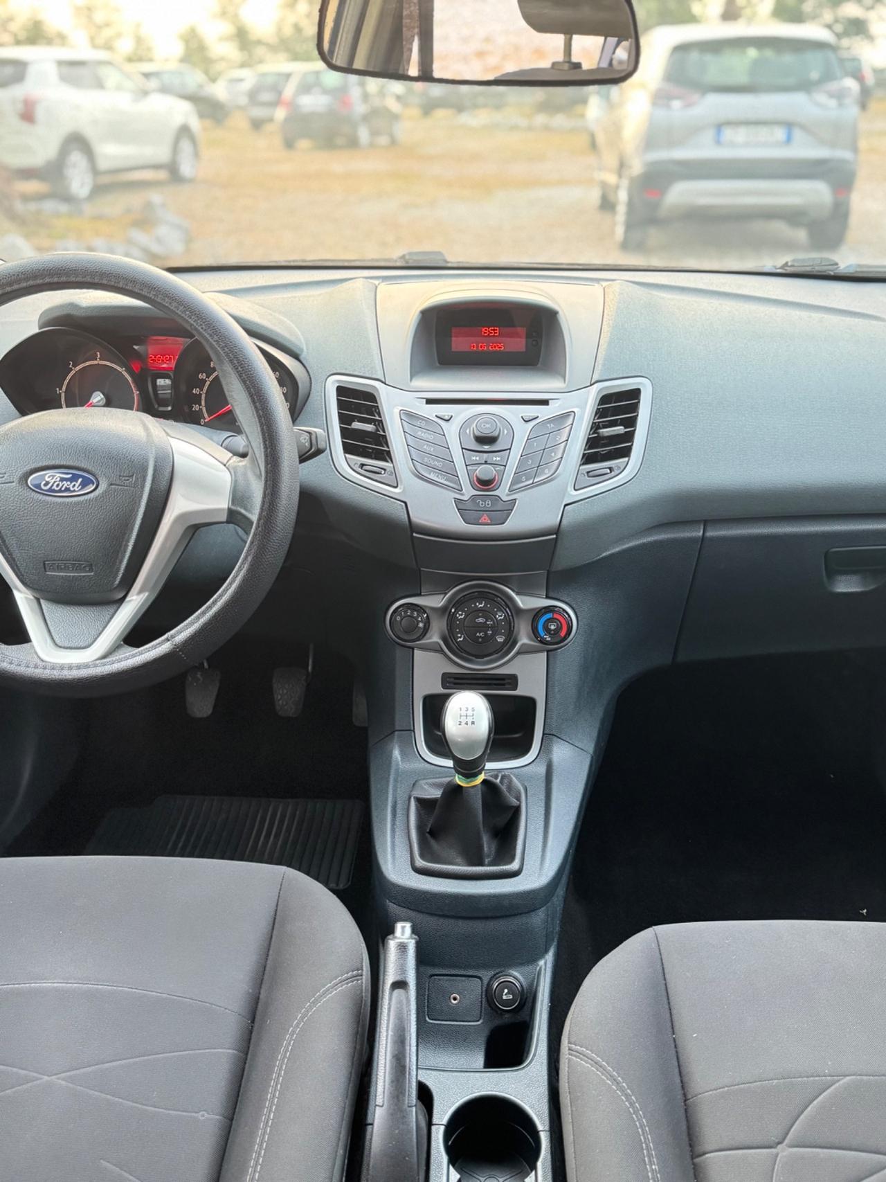 Ford Fiesta 1.4 TDCi 5p. Titanium
